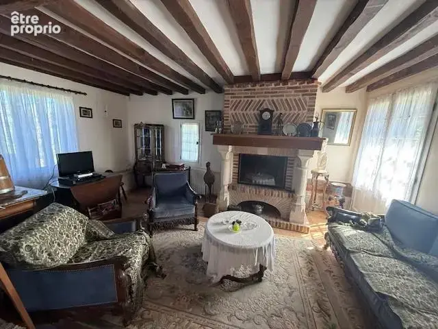 Maison 209 m² à Saint-Aubin-Du-Thenney  - photo 5