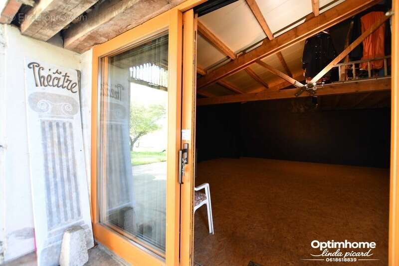 Maison à LA SALVETAT-SAINT-GILLES