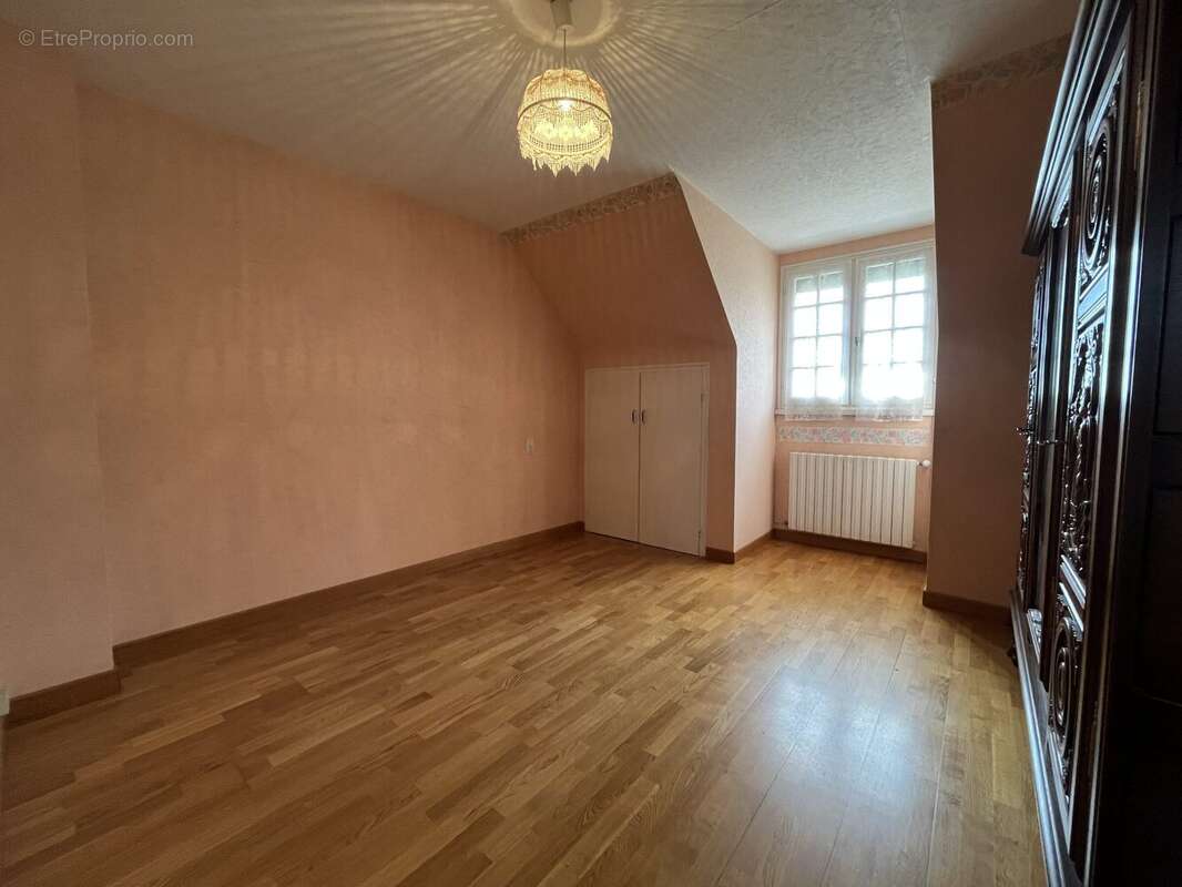 Maison à CARO