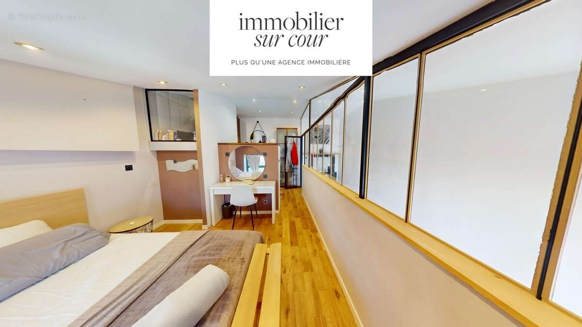 Appartement à SAINT-ETIENNE