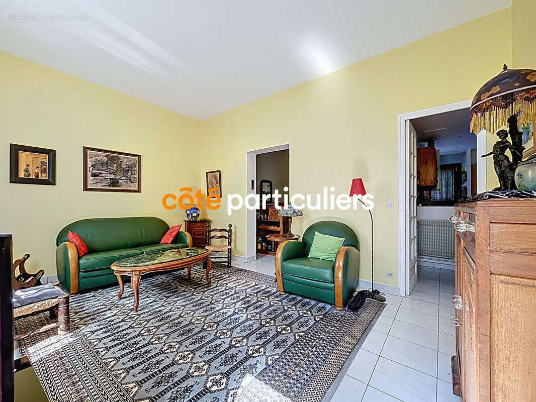 Appartement à IVRY-SUR-SEINE