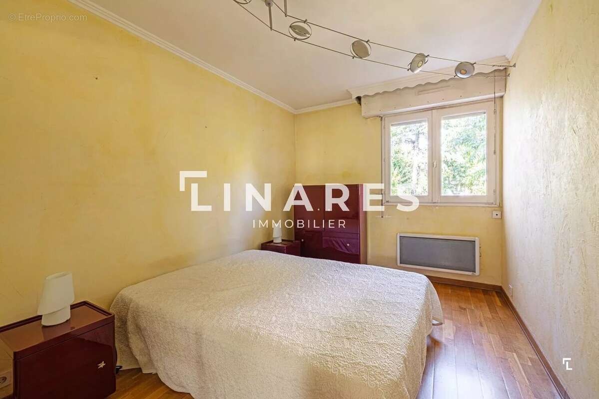 Appartement à MARSEILLE-9E