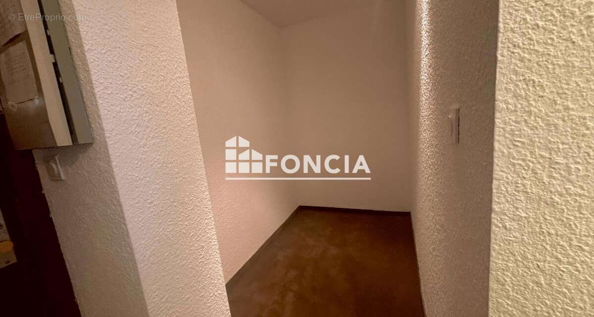 Appartement à LA SALLE-LES-ALPES