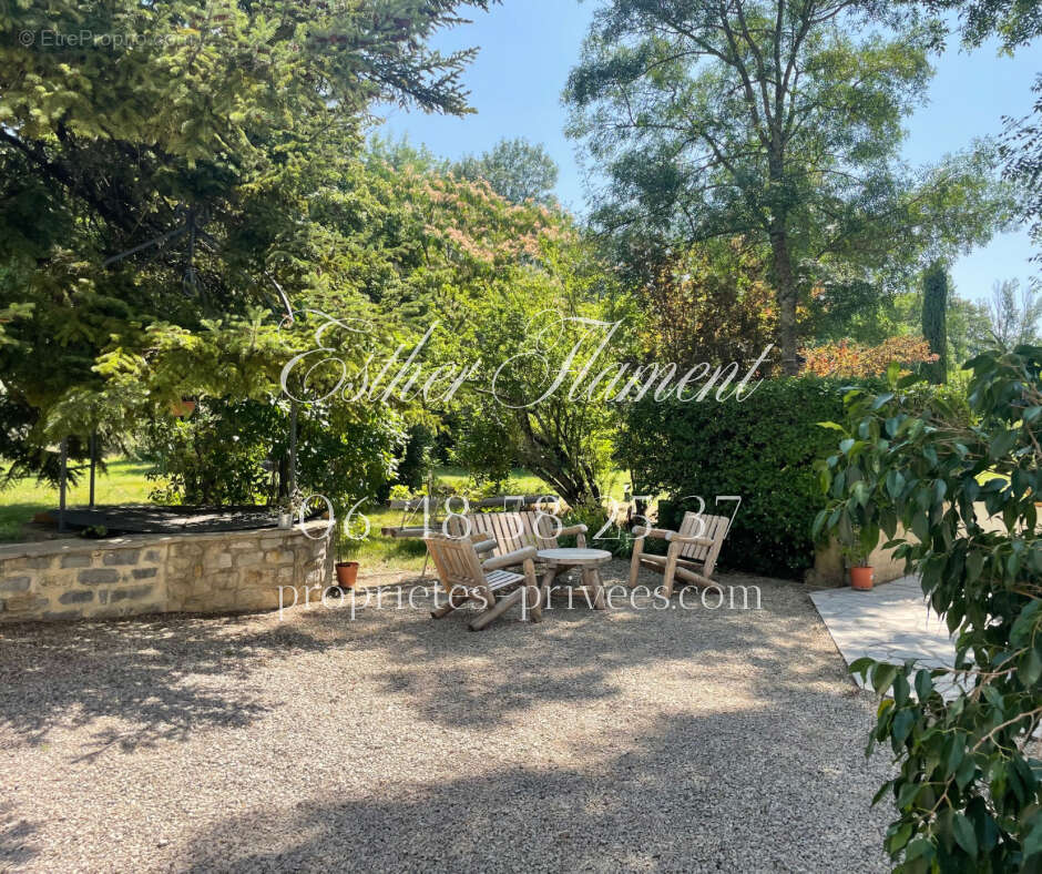 Mas avec chambres d'hôtes - photo 7