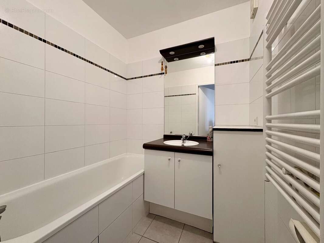 Appartement à LE PLESSIS-TREVISE