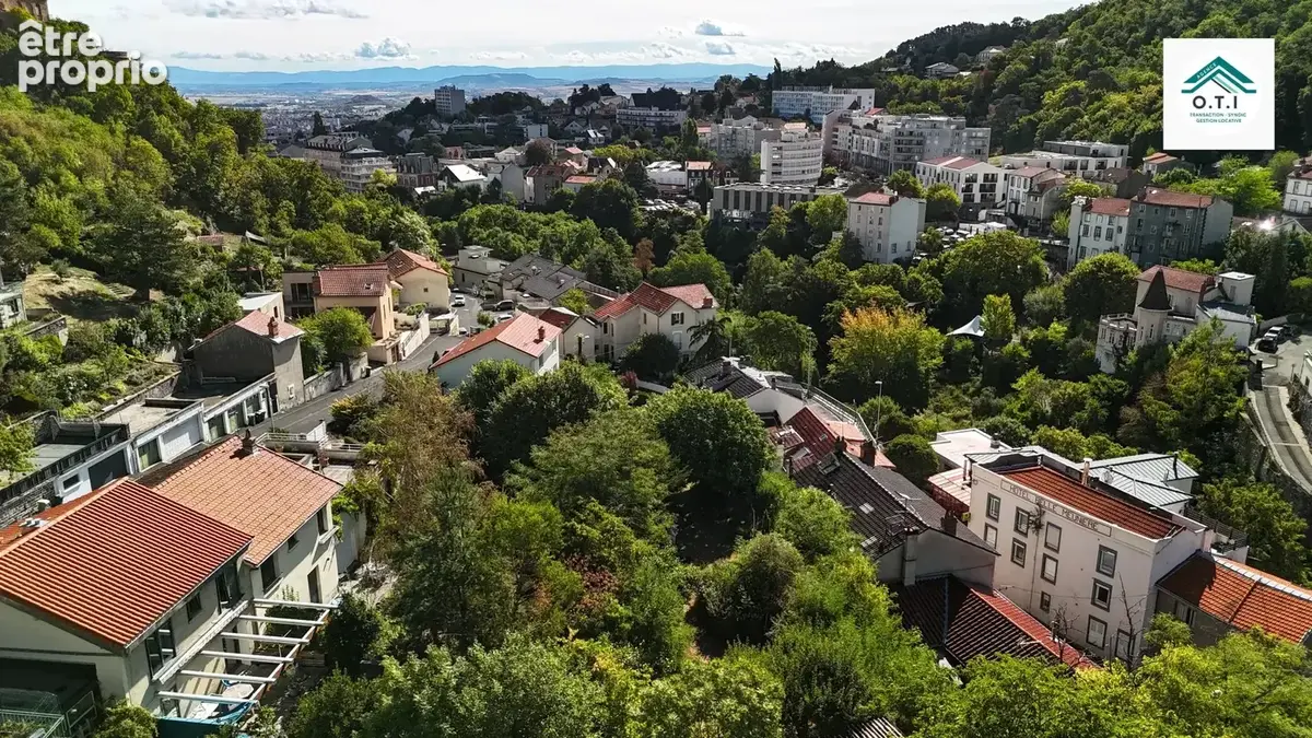 Photo Appartement à Royat au prix de 325 000€
