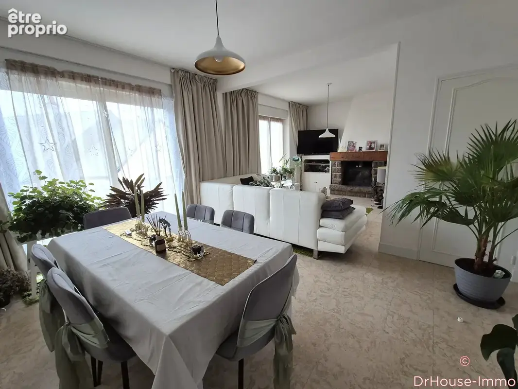 Maison 8 pièces 169 m² à vendre à Gorron (53120) - photo 6