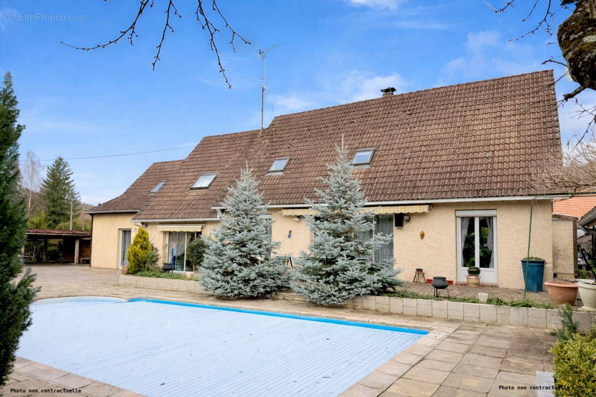 Maison à JOIGNY