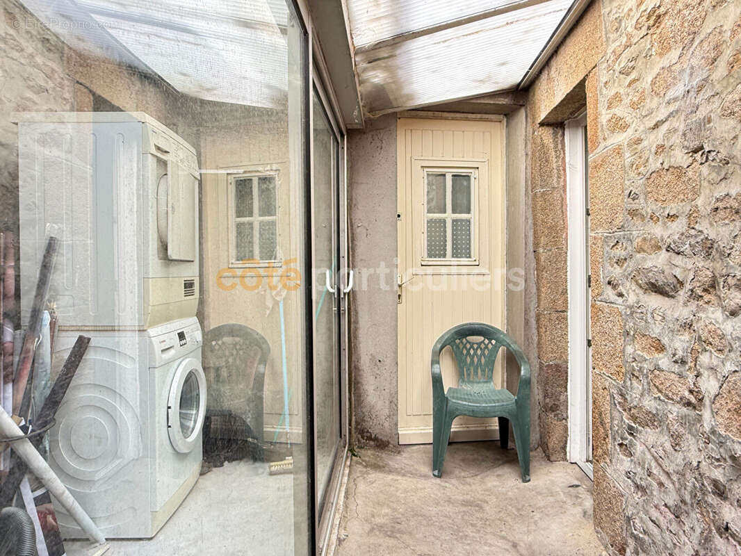 Appartement à ERNEE