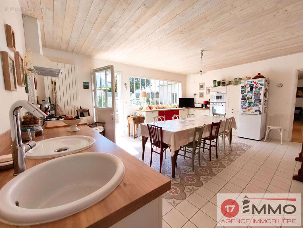 Maison Châtelaillon-Plage 5 pièces 137 m2 - photo 5