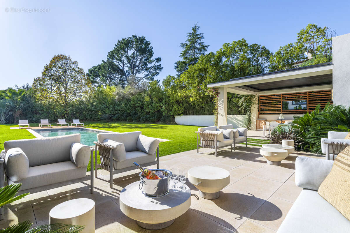 Bienvenue dans la Villa située au Parc Privé de Mougins - photo 5