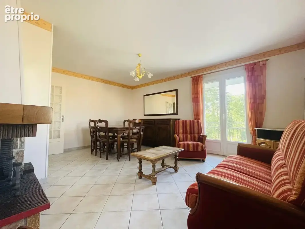 Maison 4 pièces 87 m² à vendre à Chabanais (16150) - photo 3
