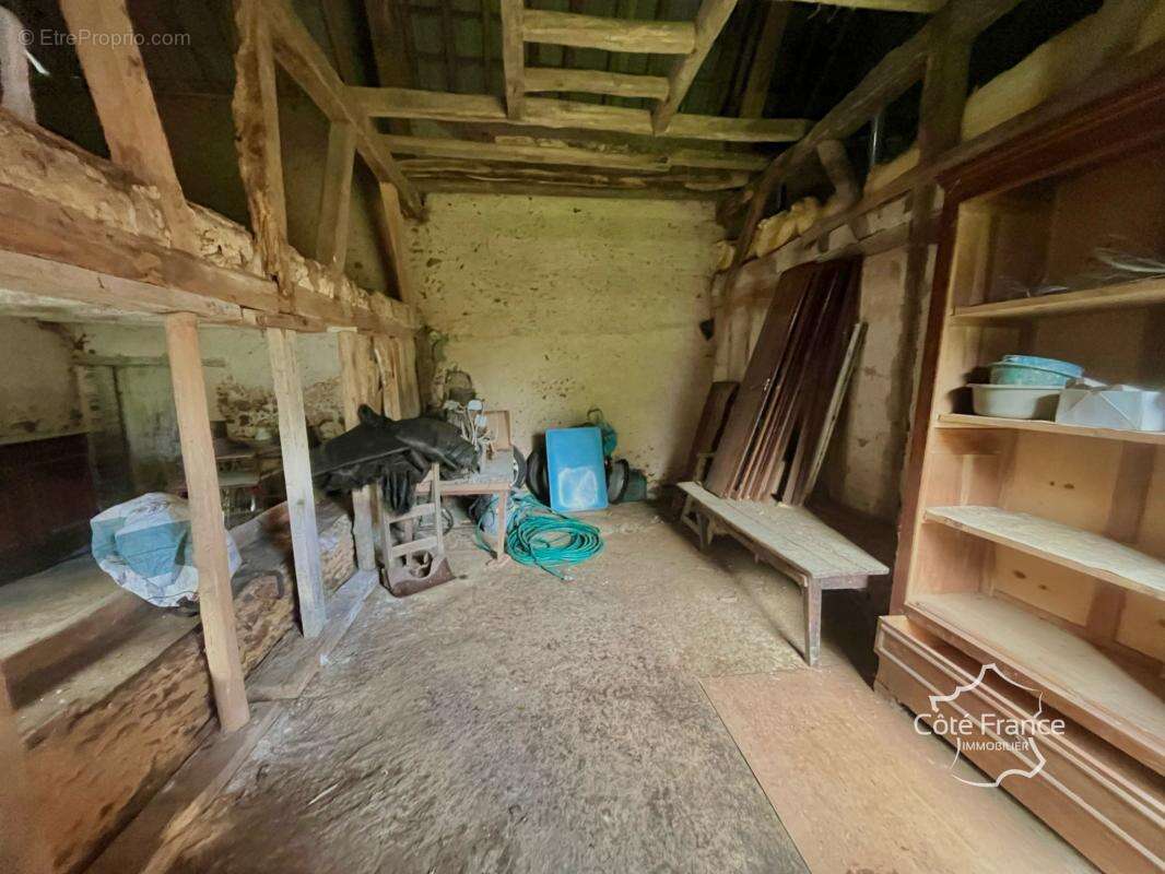 Maison à TANNERRE-EN-PUISAYE