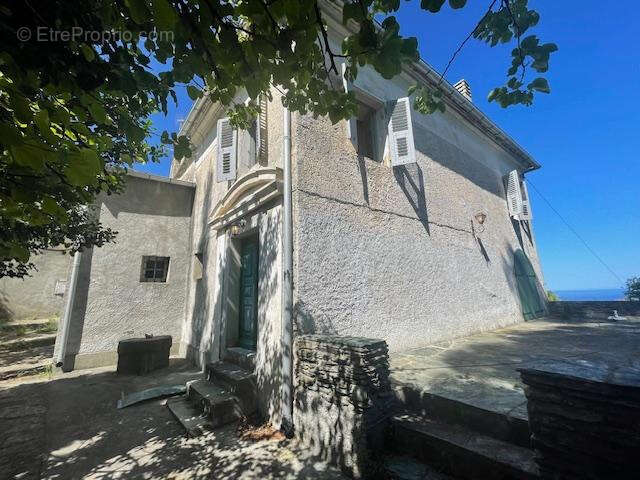 Maison à PINO