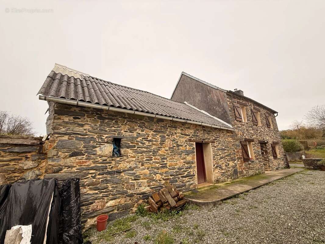 Maison à SAINT-ELOY