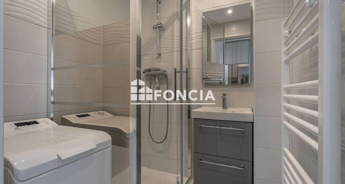 Appartement à SAINT-MANDRIER-SUR-MER