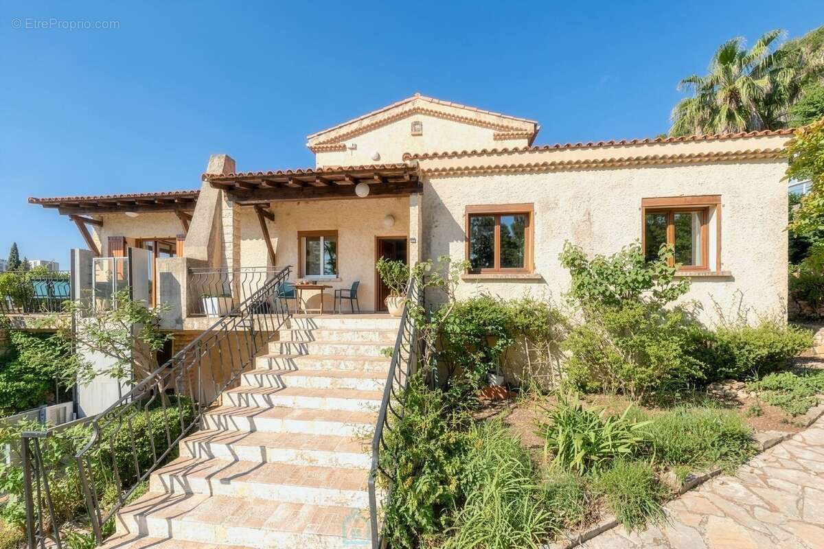 Maison à MARTIGUES