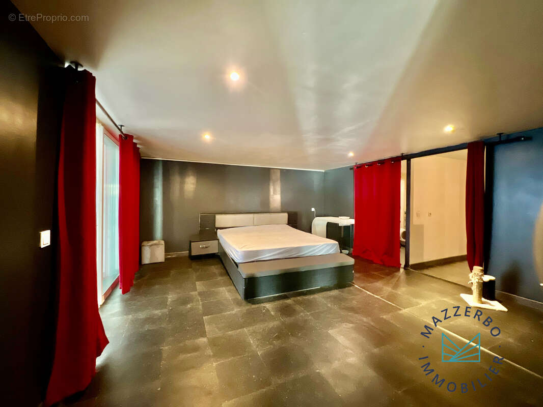 Maison à MARSEILLE-13E