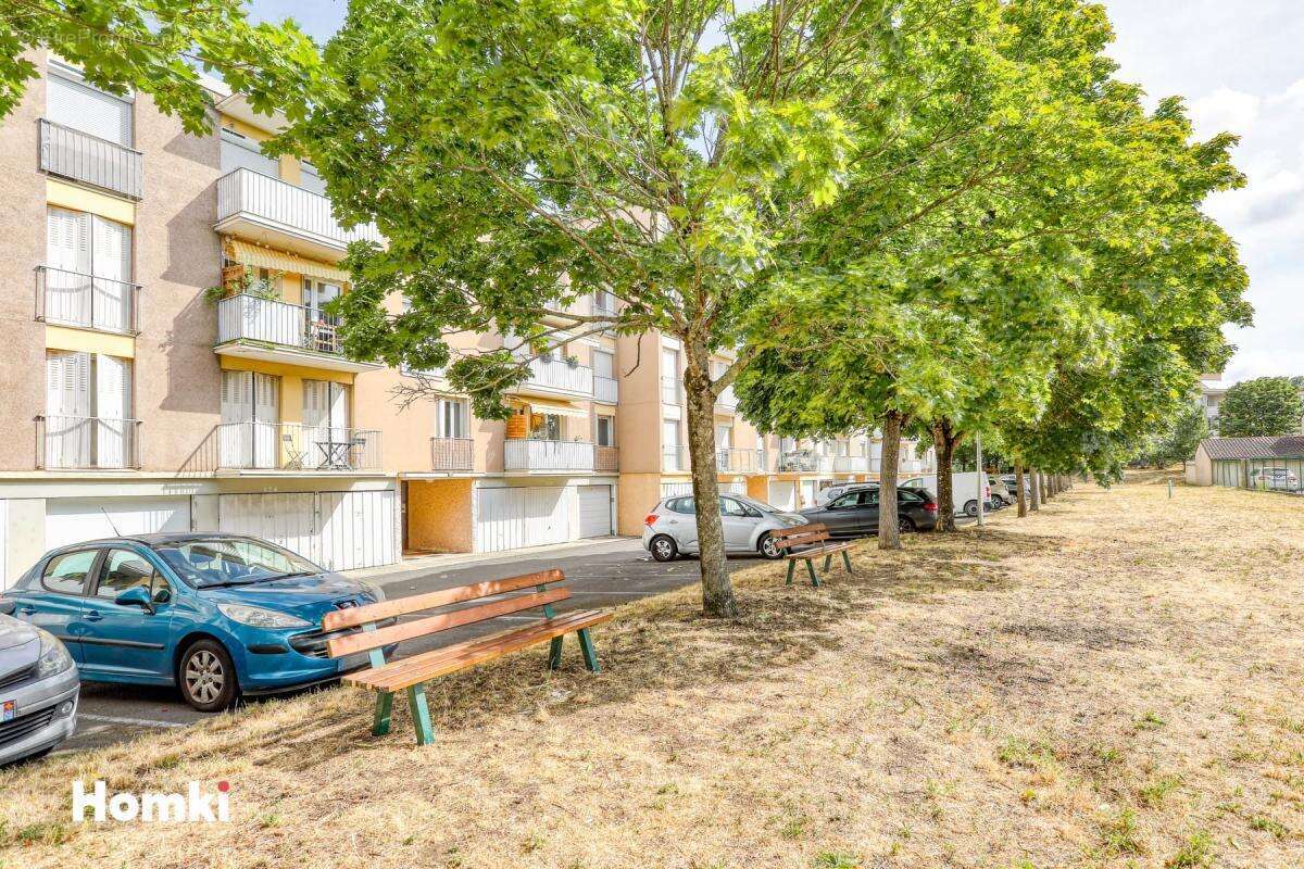 Appartement T4 de 80 m2 à Toulouse 31500, Rue d'Arles - photo 12
