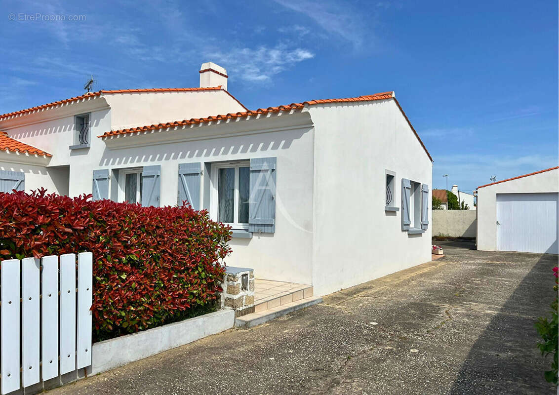 Maison à BEAUVOIR-SUR-MER
