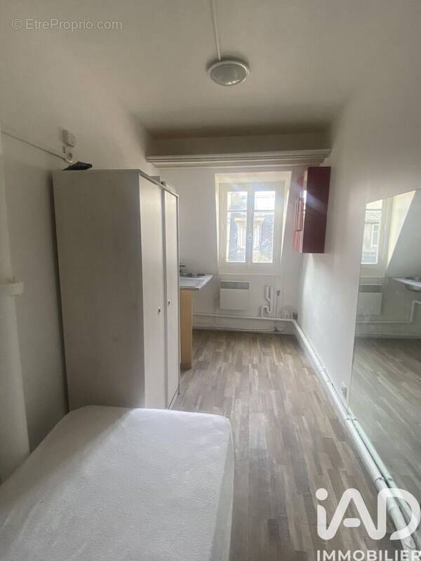 Photo 1 - Appartement à PARIS-16E