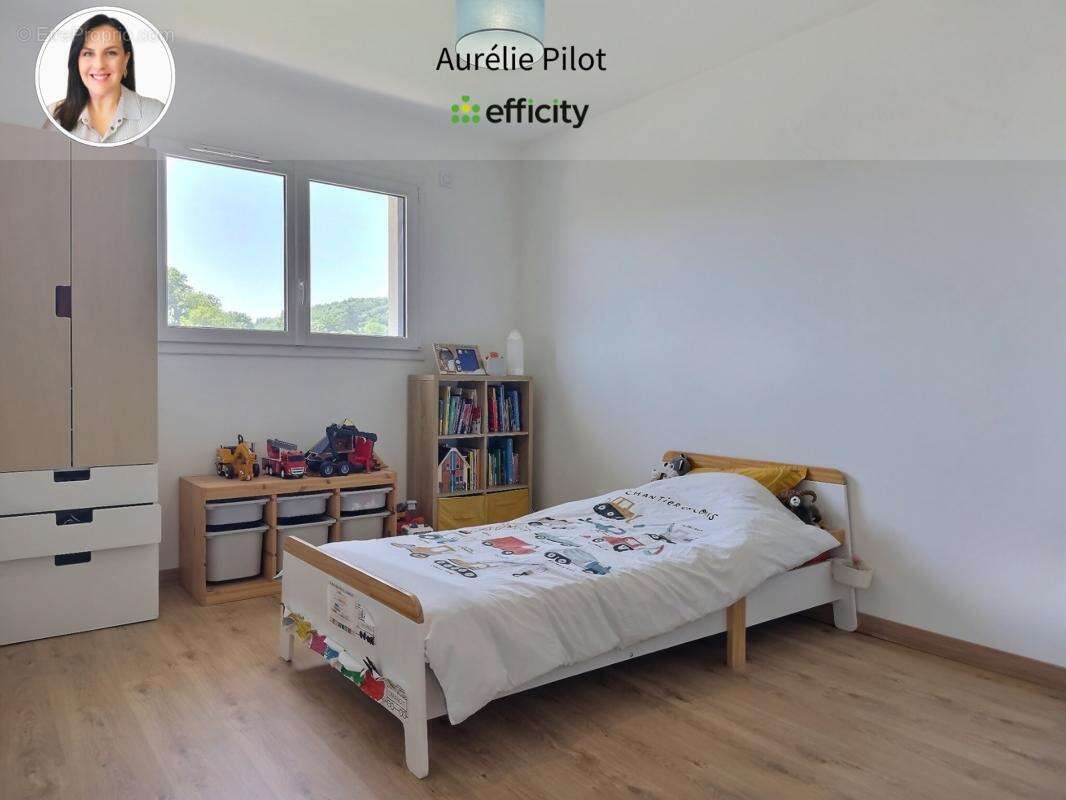Maison 91 m² à Rumilly  - photo 9