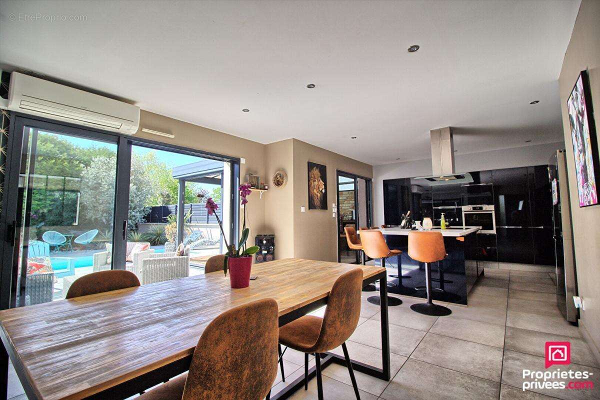 Maison à SAINT-BARTHELEMY-D'ANJOU