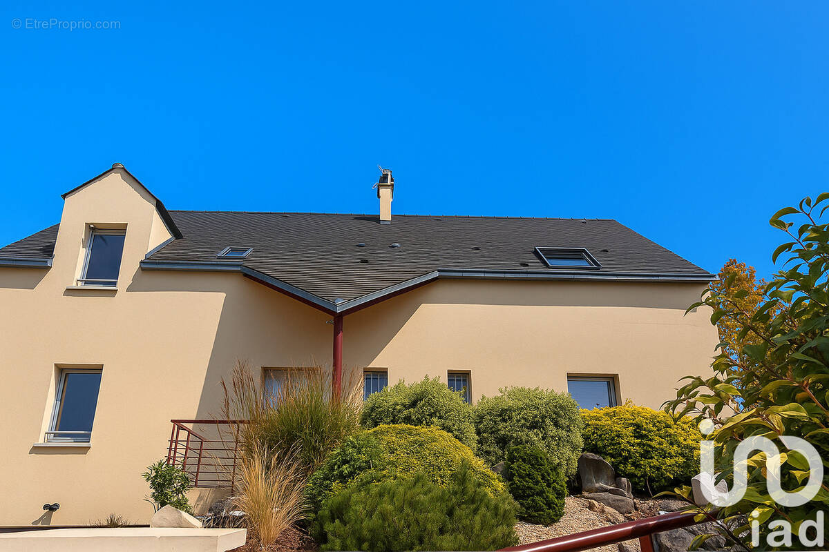 Photo 1 - Maison à MAREUIL-LES-MEAUX