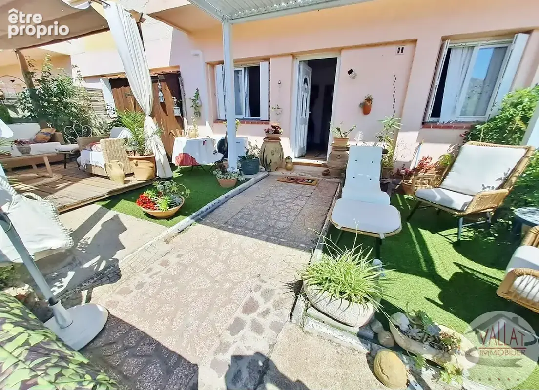 Agde   appartement t3 avec grande terrasse - photo 9