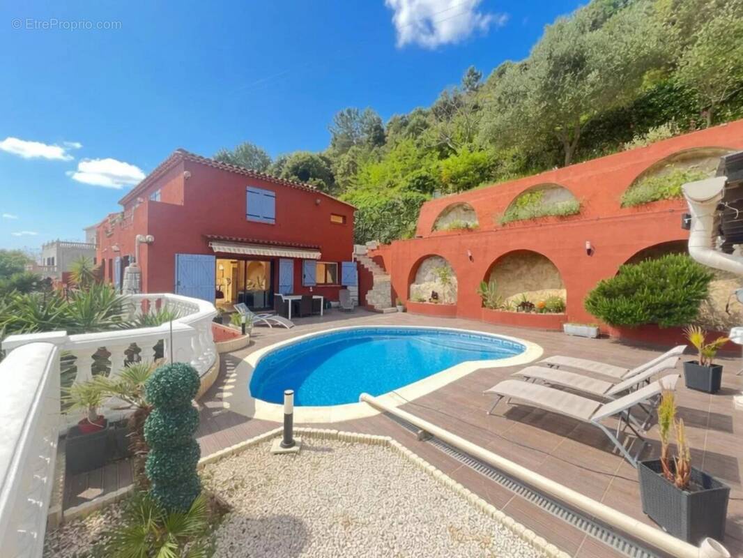 Maison à LA TURBIE
