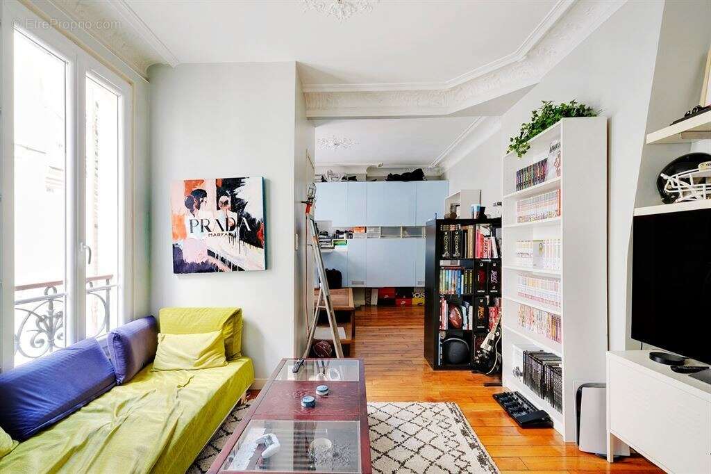 Appartement à PARIS-17E