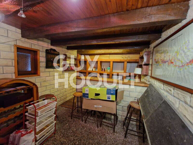 Maison à COURSON-LES-CARRIERES