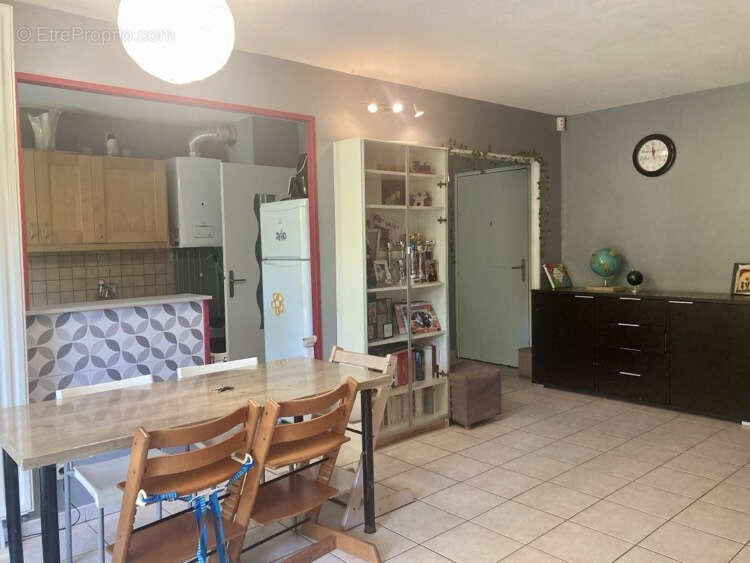Appartement à RILLIEUX-LA-PAPE