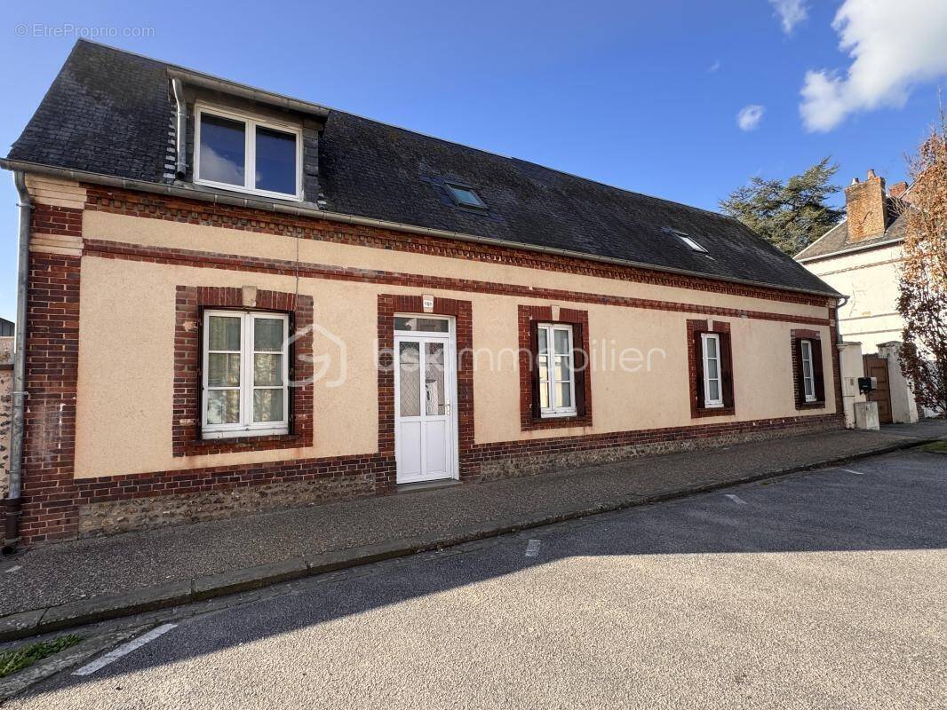 Maison à BRETEUIL