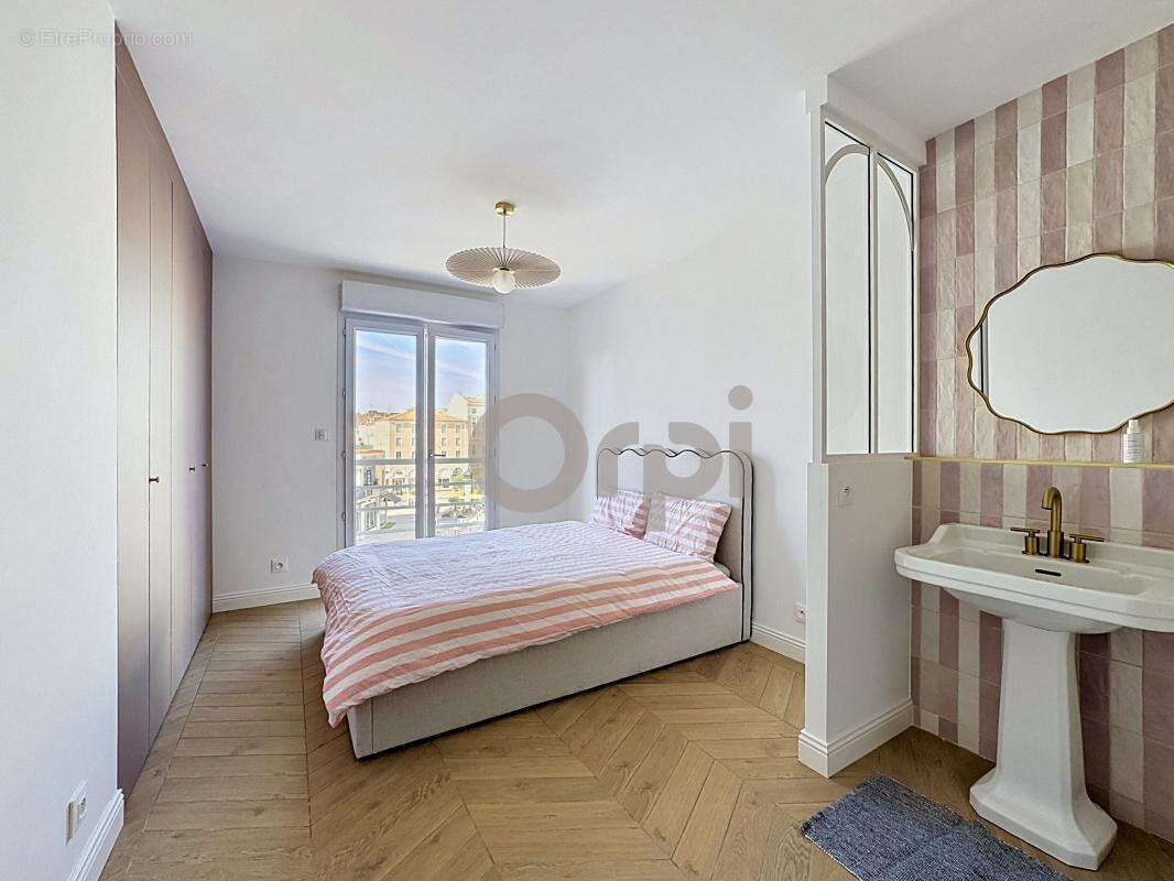 Appartement à SAINT-RAPHAEL