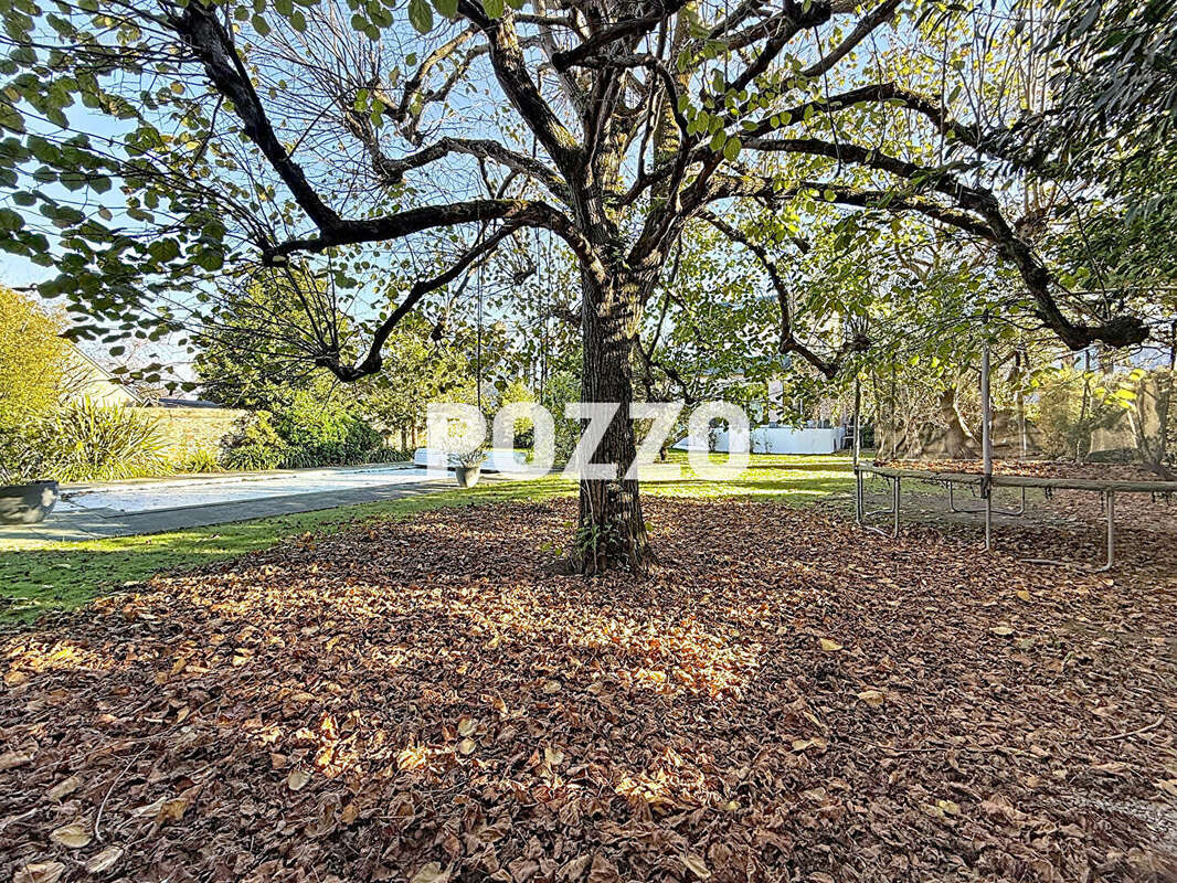 Maison à DONVILLE-LES-BAINS