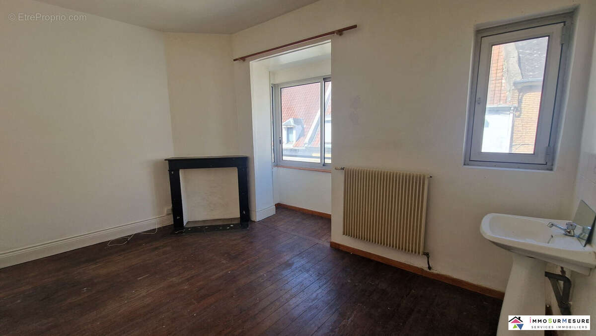 Maison 86 m² à Saint-Pol-Sur-Ternoise  - photo 7