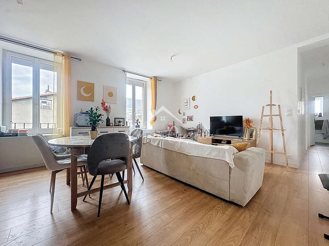 Appartement à MILLAU