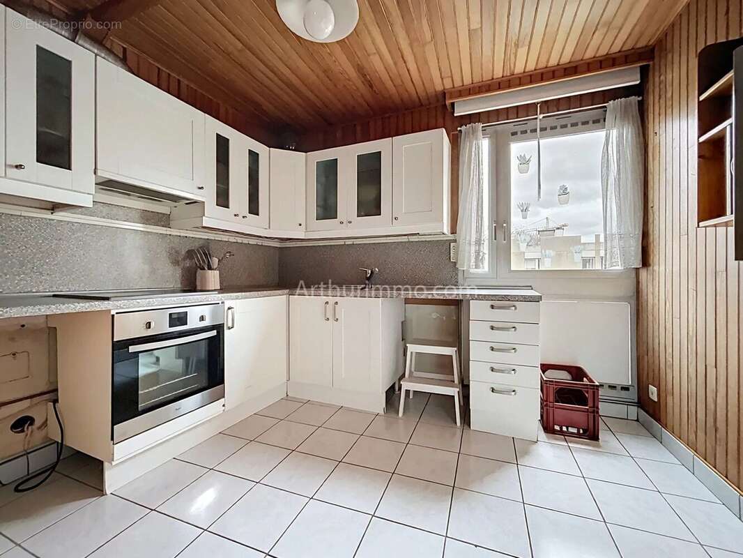Appartement à LIMEIL-BREVANNES