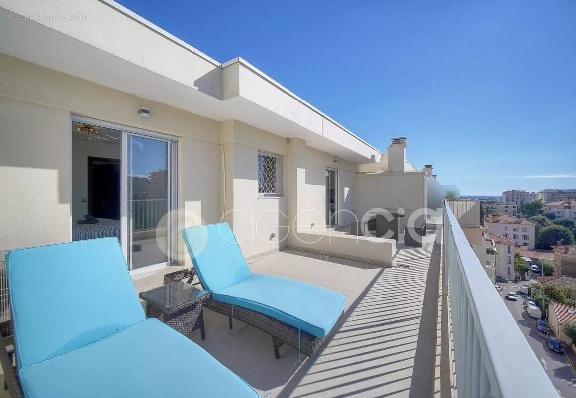 Appartement à CANNES