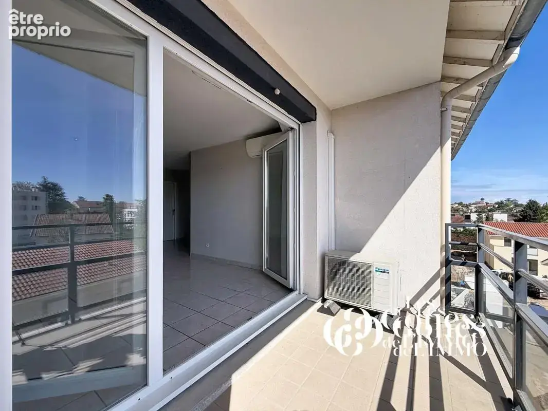 DERNIER ETAGE - T4- 93m2 - Terrasse- Garage en sus du prix - photo 5