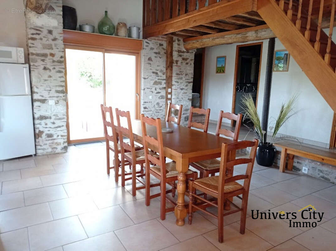 Maison à LE LOROUX-BOTTEREAU