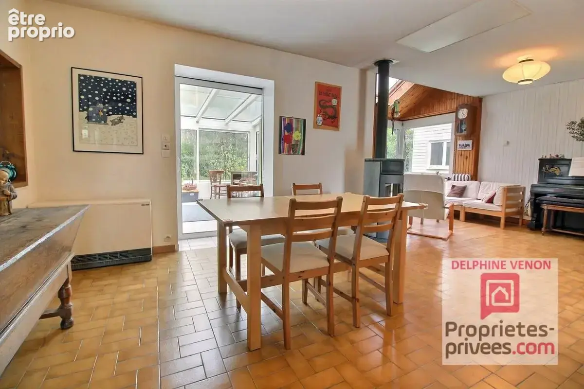 Exclusivité - Maison  familiale de 200 m² à Donnery quartier des grands billons  sur un magnifique terrain  de 5 945 m² - photo 4