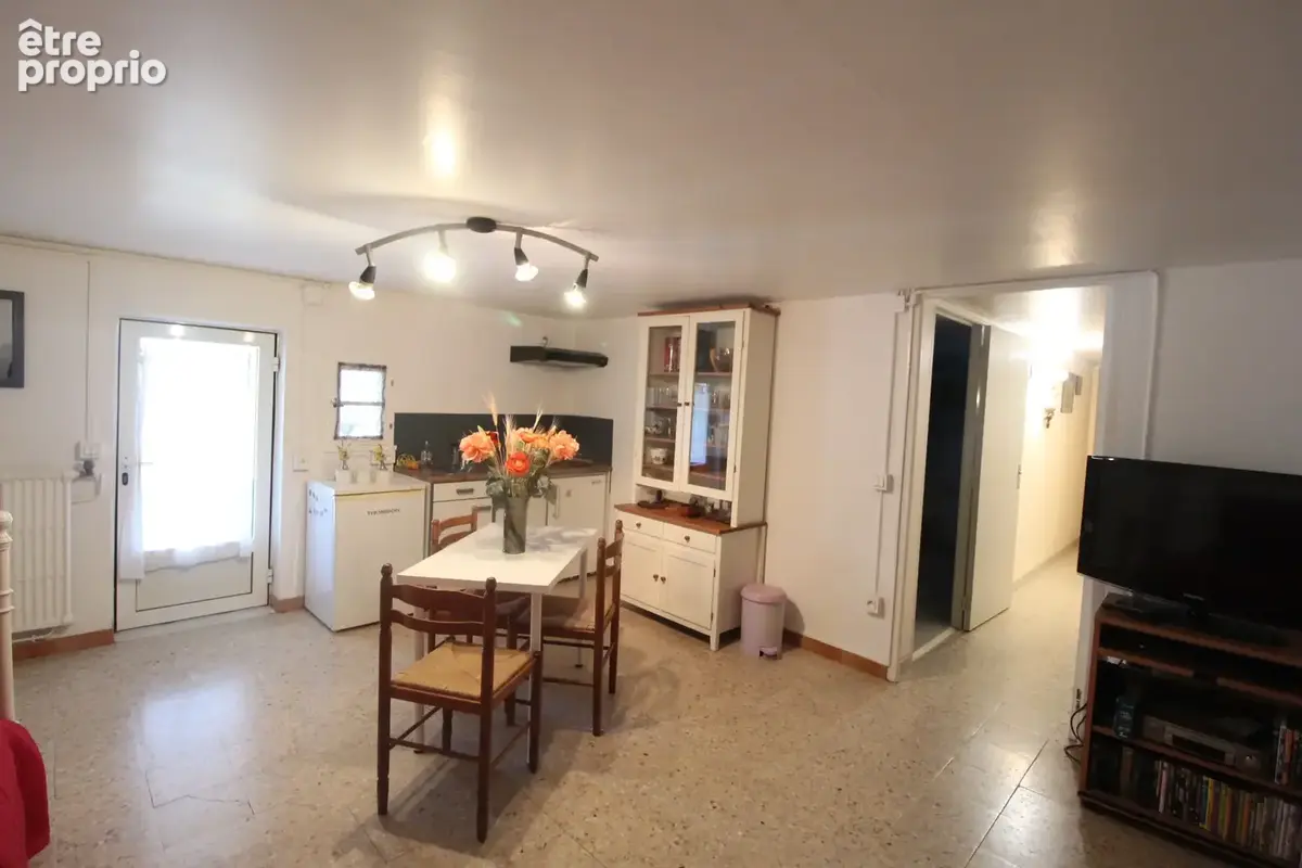 A vendre à Gargas spacieuse avec deux appartements et piscine - photo 22