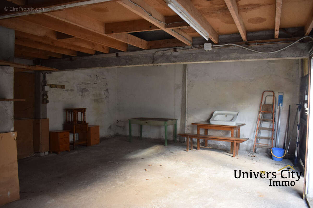 Maison à SAINT-SEBASTIEN-SUR-LOIRE