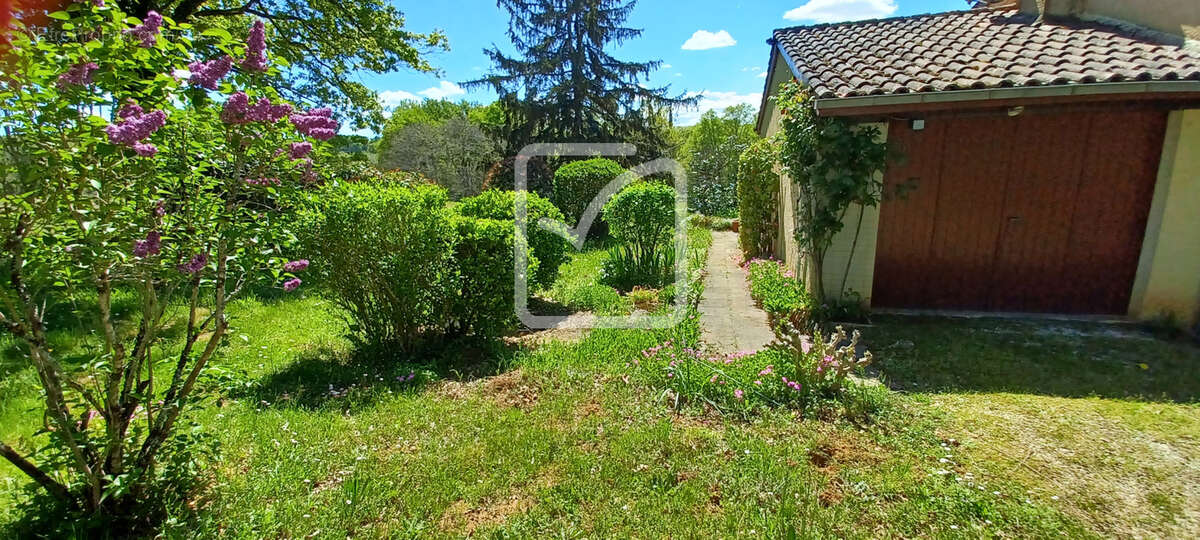 Maison à GOURDON