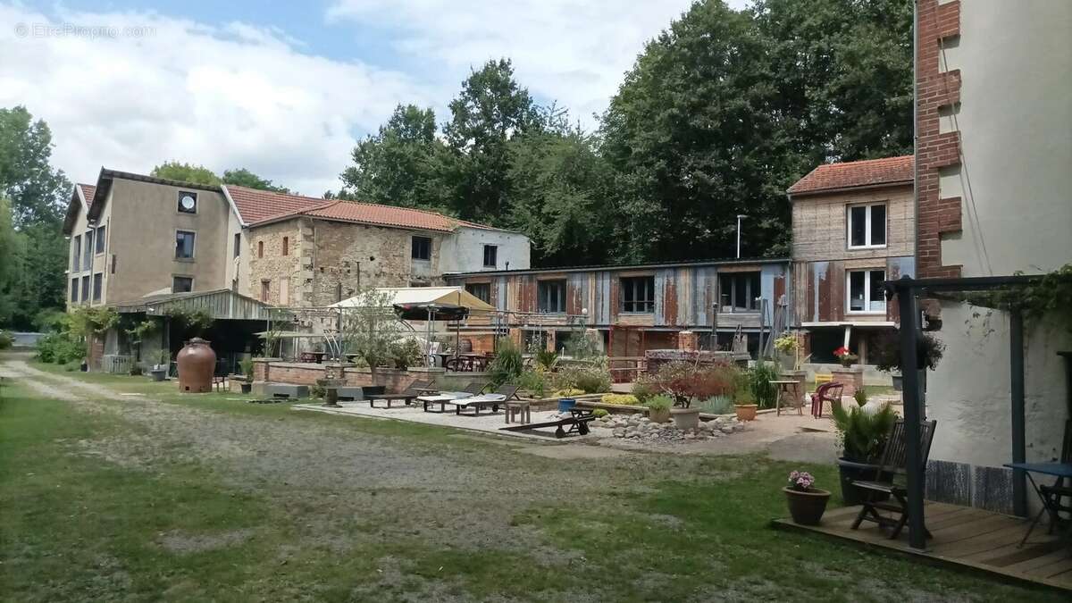 Maison à SAINT-JUNIEN
