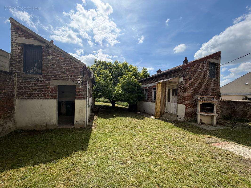 Maison à TERGNIER