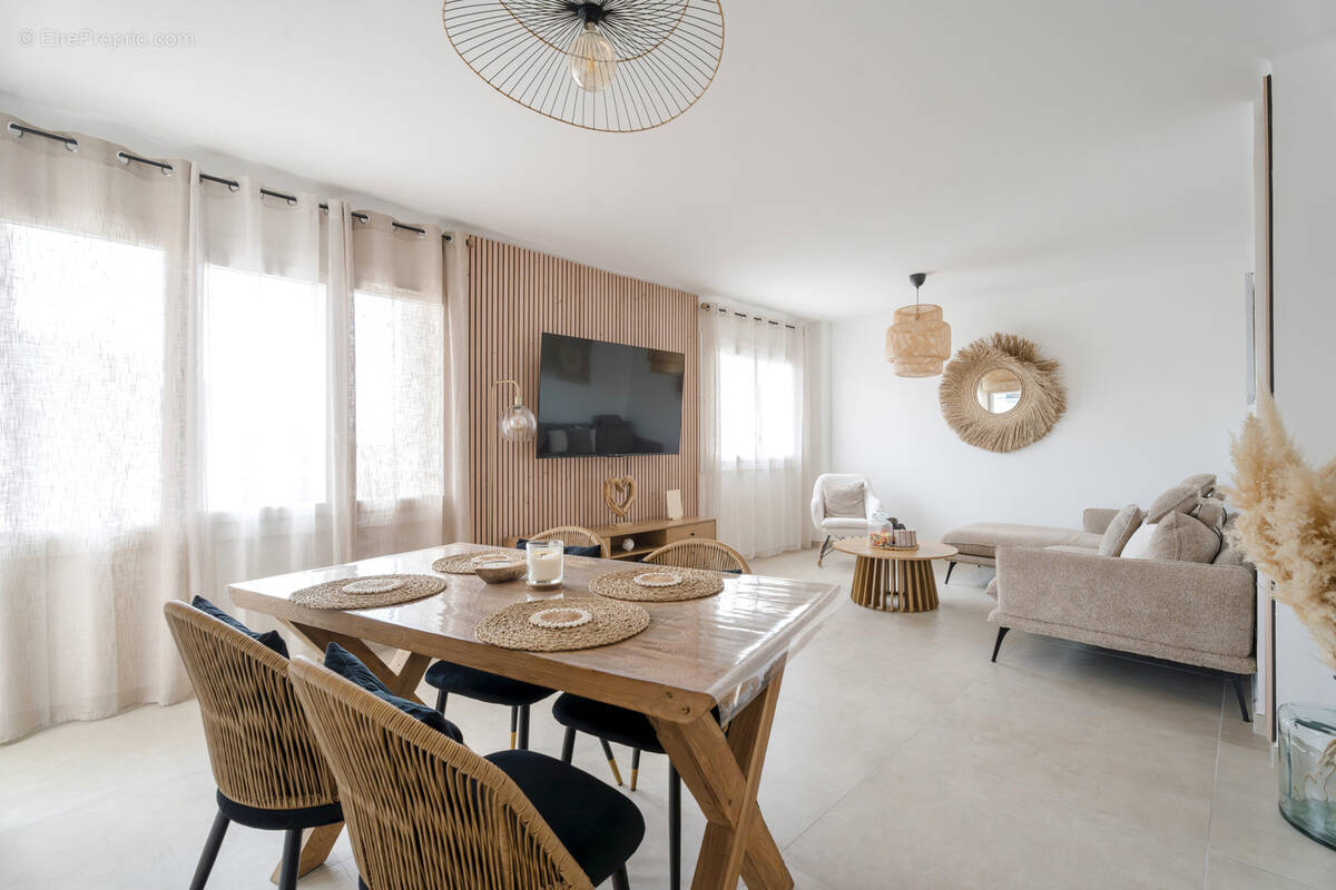 Appartement à LA VALETTE-DU-VAR