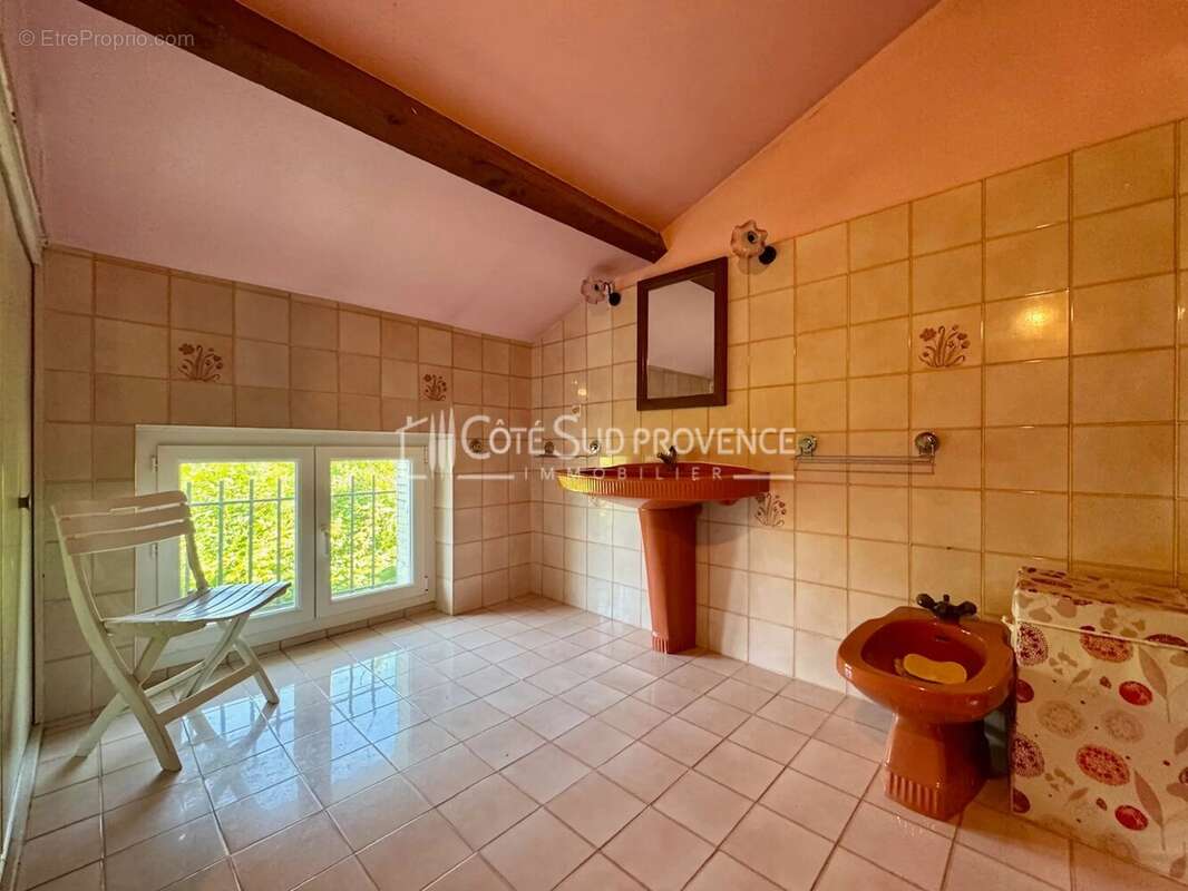 Propriete pernes les fontaines - photo 44